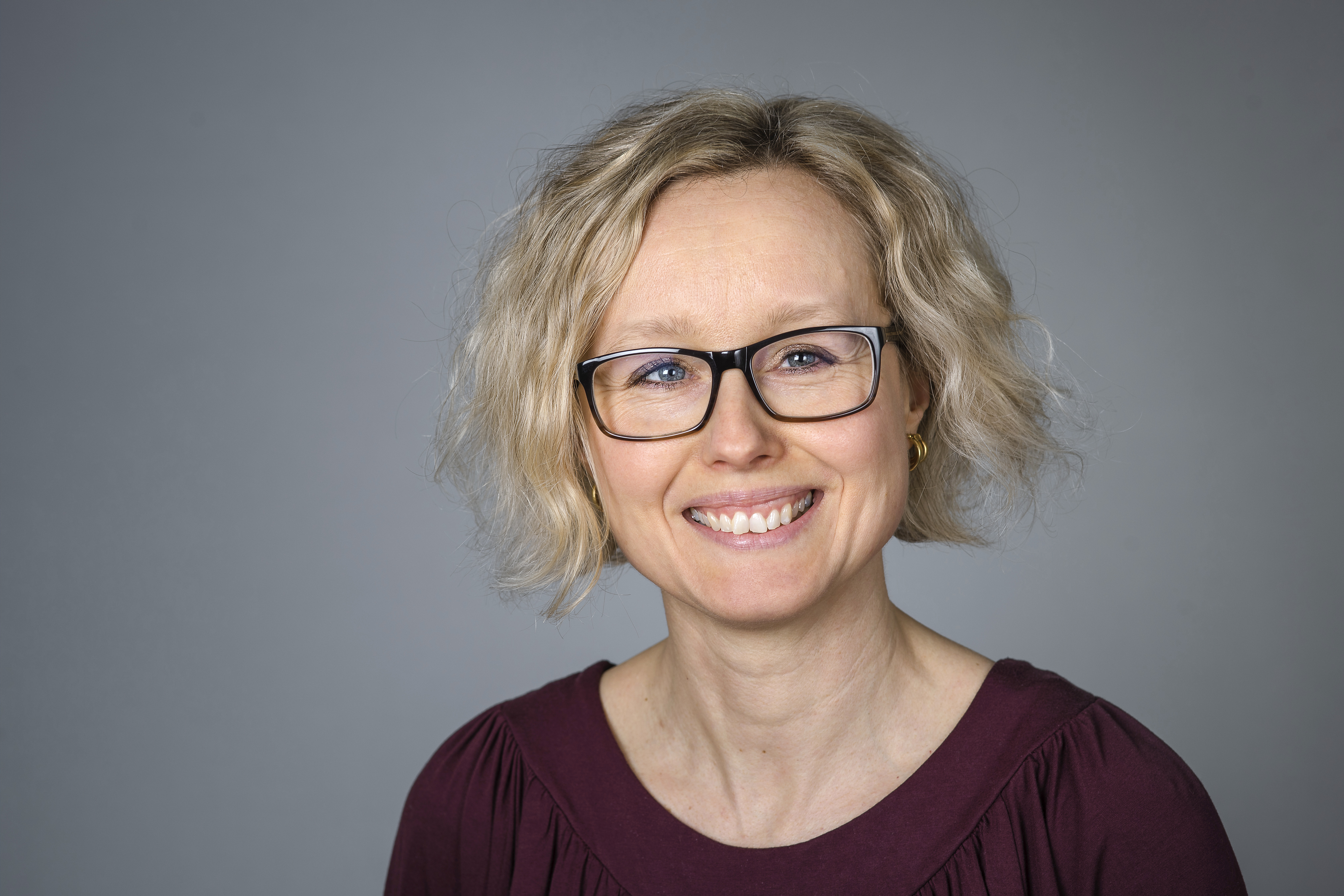 Porträtt på Johanna Köpsen, Anknuten som utvecklingskonsult vid personalenheten, Umeå universitet.