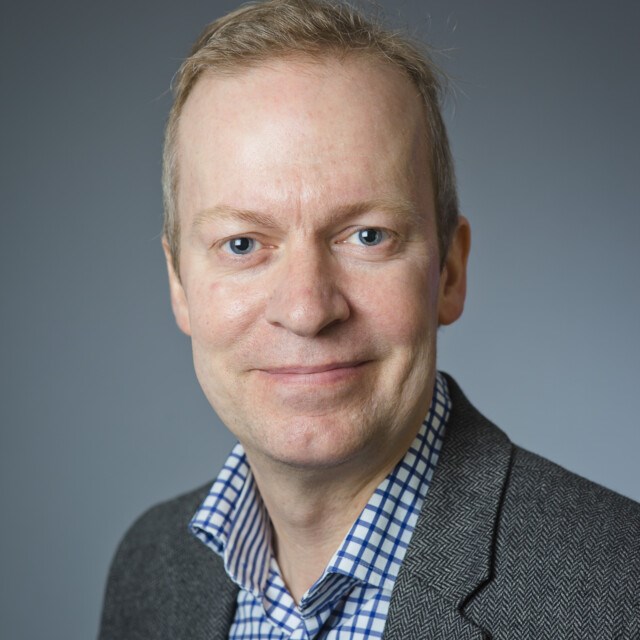 Porträtt på Per Ragnarsson, biträdande universitetsdirektör vid Universitetsledningen, Umeå universitet.